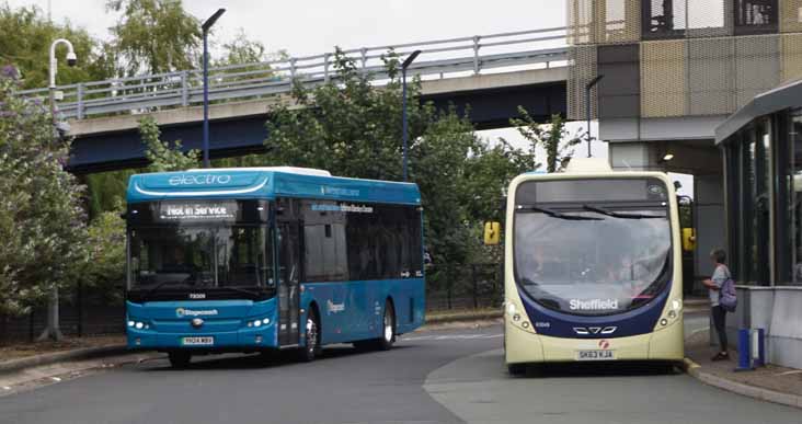 Stagecoach Yorkshire Yutong E12 73009 electro First Sheffield Wright Streetlite DF 63049